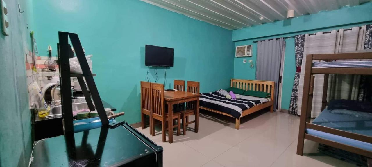 Kassel Residence Mhavic Family Room Good For 5Guest マニラ市 エクステリア 写真